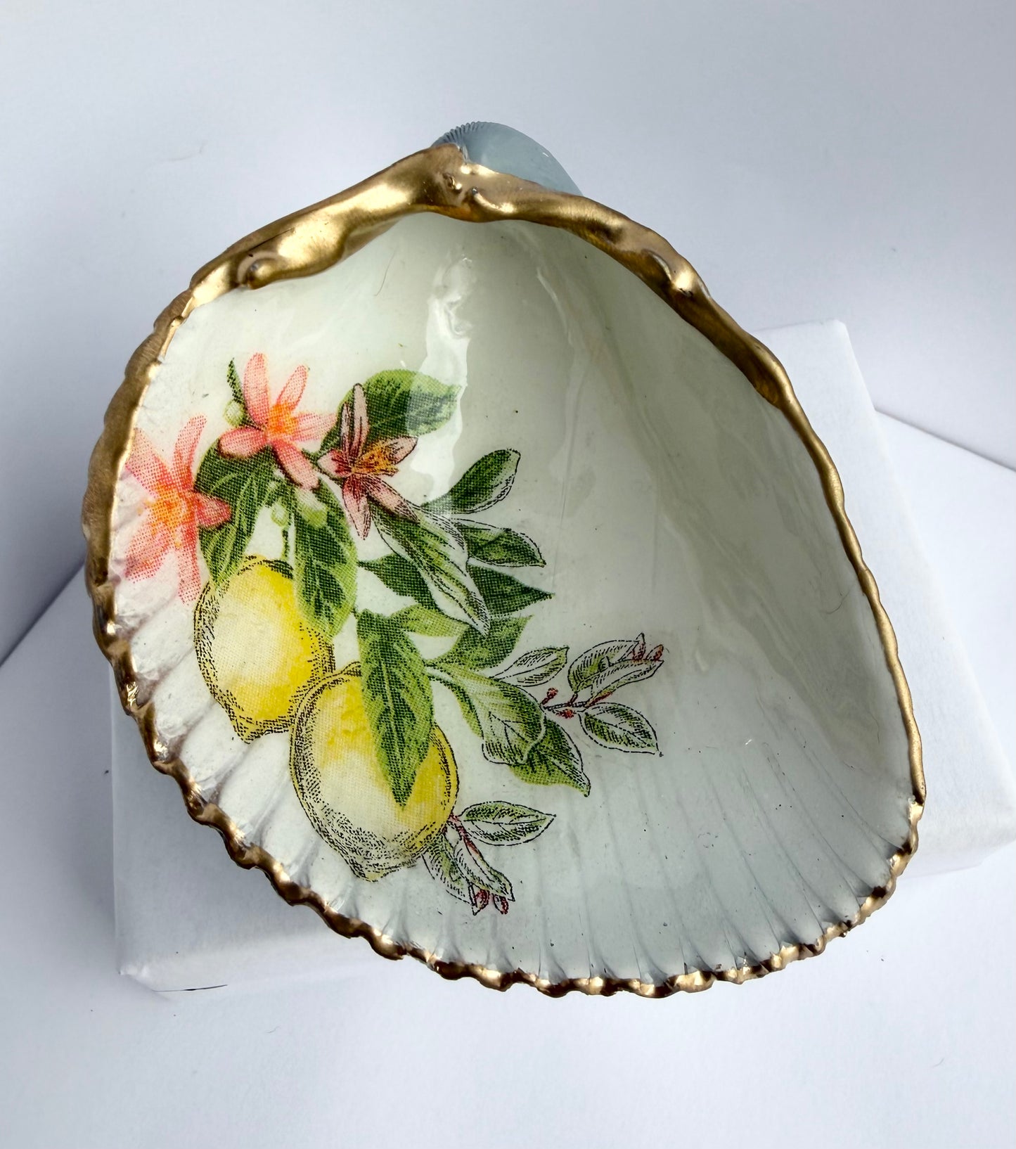 Decoupage Lemon Cockle