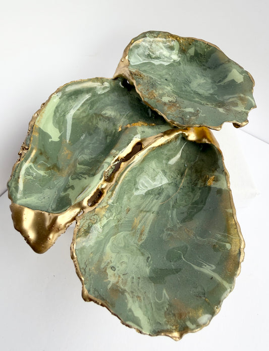 Olive Oyster Cluster Trio