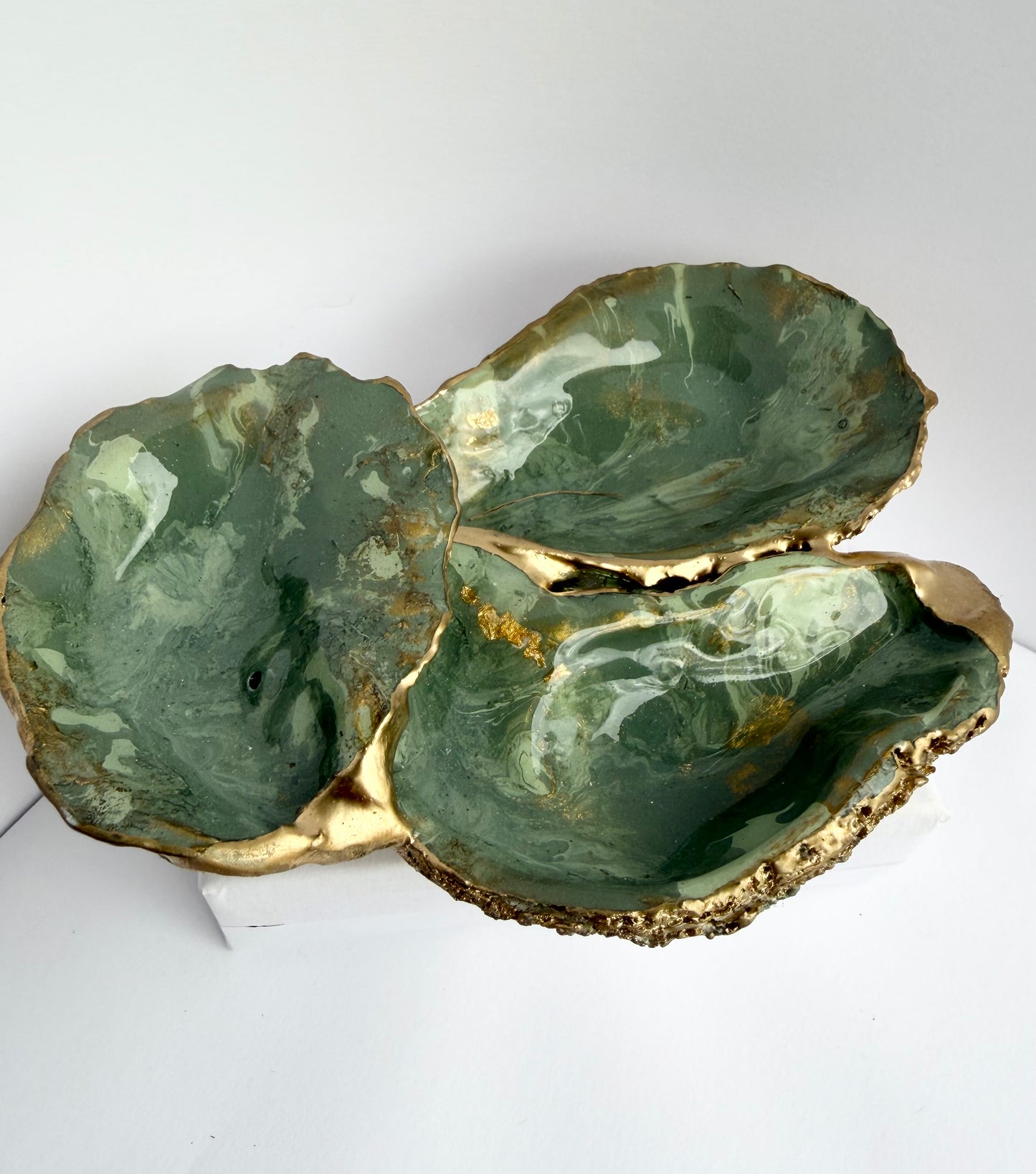 Olive Oyster Cluster Trio